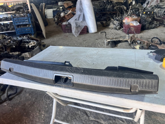 RENAULT FLUENCE ARKA BAGAJ KAPLAMASI BAKALİTİ ÇIKMA ORJİNAL