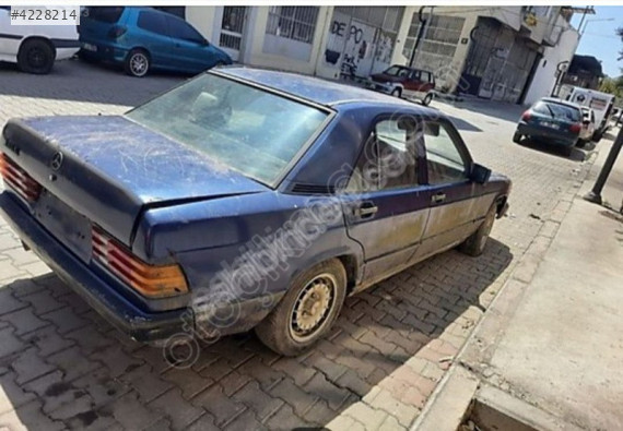 mersedes 190 kapılar ve kapı camlari