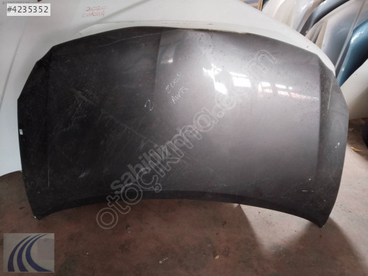 TOYOTA AURIS 2011 ÇIKMA HAFİF HASARLI KAPUT