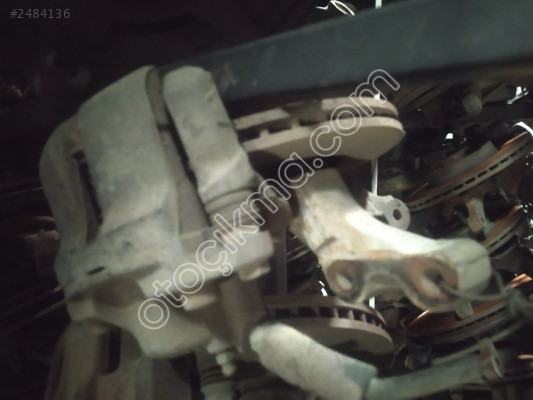 Renault Clio 2 sağ ön taşıyıcı