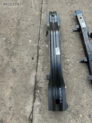 NAVARA ÖN TAMPON DEMİRİ SIFIR ORJİNAL