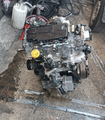 Renault trafik 2.0dci M9R dolu orjinal garantili motor