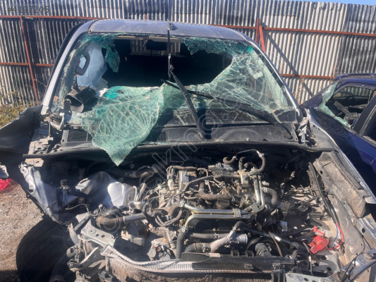 Toyota Hilux Çıkma Yedek Parçaları 2GD Motor