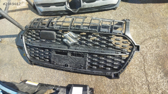 Suzuki Vitara ön panjur orijinal hatasız