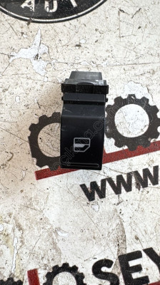 7L69598550 vw golf 6 arka sol kapı cam düğmesi