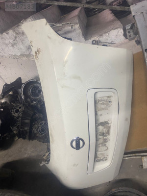 Nissan Primera Arka Bağaj Kapağı Çıkma P12
