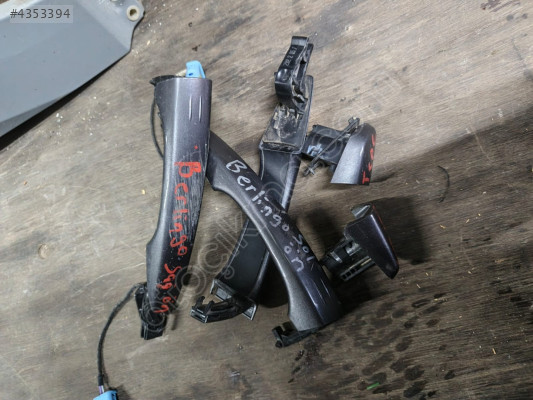 CİTROEN BERLİNGO 2022 KAPI DIŞ KOLLARI