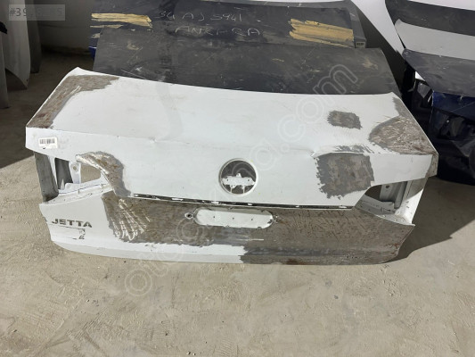 VOLKSWAGEN/ JETTA 11-15 UFAK HASARLI ORJİNAL BAGAJ KAPAĞI