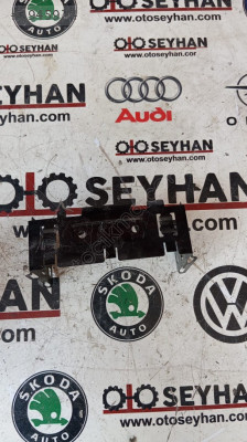 13271369 Opel Corsa D teyp çerçevesi yuvası