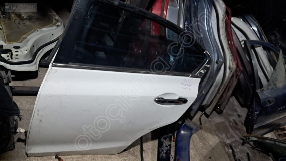 Honda Civic FB7 Sol Arka Kapi
