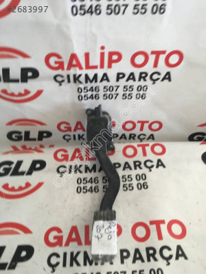 Peugeot 207  Gaz Pedalı Hatasız Orjinal Çıkma