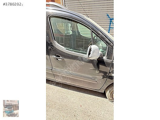Peugeot partner 2011-2015 1.6 tdi Sağ ön kapı dolu