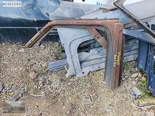 Ford Transit ön sol kapı yuva sacı