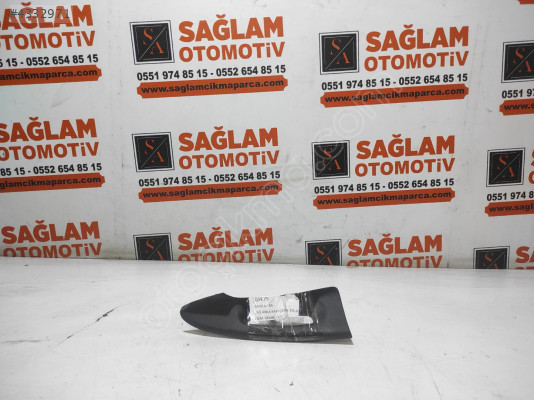 ÇIKMA AUDİ A4 B5 SAĞ ARKA KAPI ÇEKME KOLU OEM 8D0867372