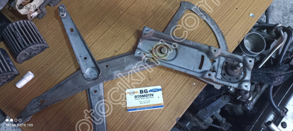 Opel Corsa b sağ ön cam kriko çıkma orjinal