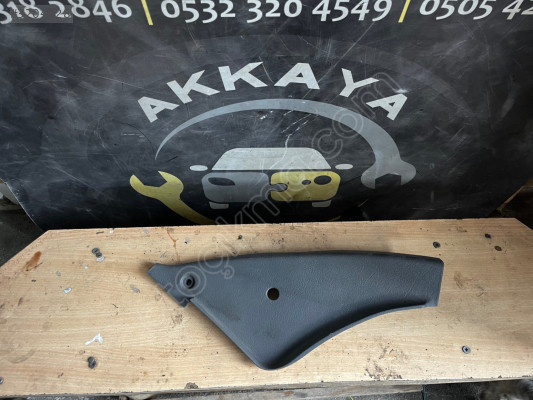 7700841907G Megane 1 Sol Arka Eşik Kaplaması Orjinal Çıkma