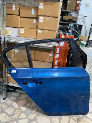 BMW 1 E87 SAĞ ARKA KAPI (2004-2011) ORJİNAL