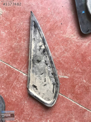 OTO CEM'DEN ÇIKMA VOLVO S40 SOL ARKA KELEBEK CAMI