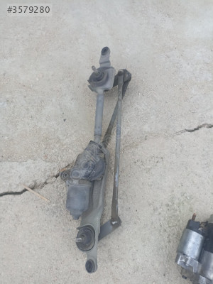 OPEL İNSİGNİA ÖN CAM IZGARASI