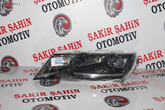 2018-2020 Skoda Octavia MERCEKLİ Far