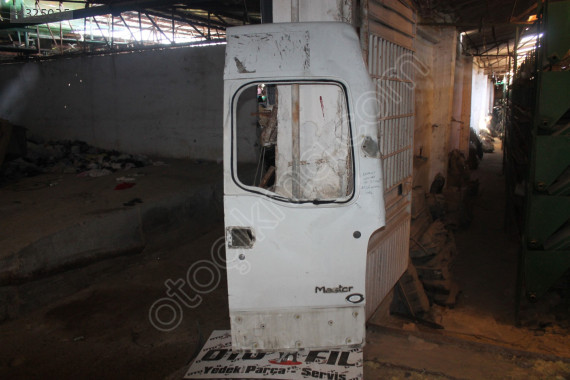 RENAULT MASTER 2005 2.5 DİZEL SAĞ-SOL BAGAJ KAPAĞI