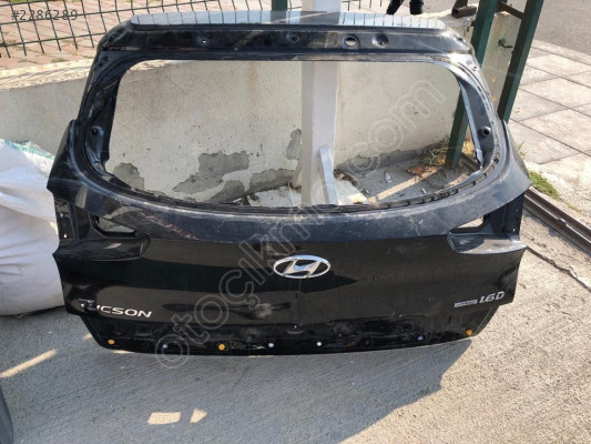 HYUNDAİ TUCSON BAGAJ KAPAĞI