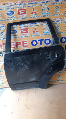 subaru forester sol arka kapı