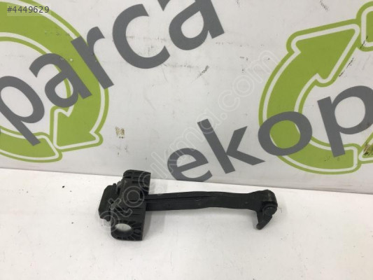 AUDI Q2 2017 2023 ÖN KAPI GERGİ 81A837249