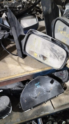 98 Toyota Yaris sağ ayna elektrikli