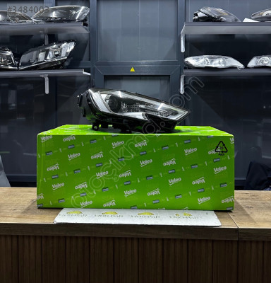 AUDI A3 SAĞ FAR (XENON-MERCEKLİ) 8V0941006E-8V0941044E 17-21