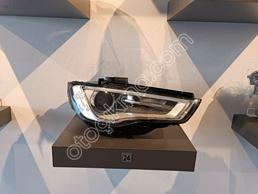 AUDİ A3 SAĞ FAR XENON 2013 2016 8V0941006 CK