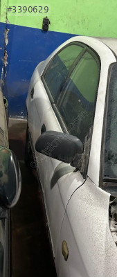 Kia Sephia SAĞ ÖN Kapı