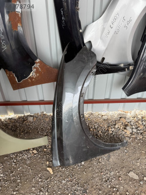 AUDİ Q3 SAĞ ÖN ÇAMURLUK ÇIKMA ORJİNAL