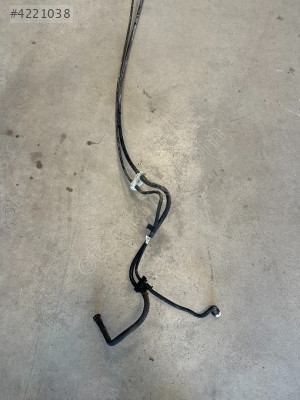 OPEL CROSSLAND ALT BENZİN HORTUMU 9839008680