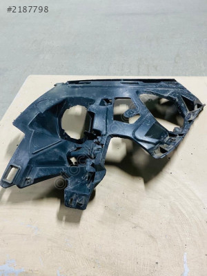 ÇIKMA RENAULT MEGANE 3 ÖN TAMPON SAĞ FAR BRAKETİ 269110006R