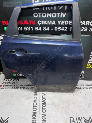 Nissan Qashqai J10 Sağ Arka Kapı