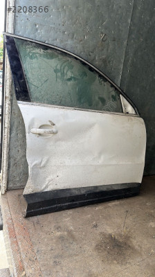 VW TİGIAN ÇIKMA ORJİNAL DOLU SAĞ ÖN KAPI CAMI-KAPI KOLU