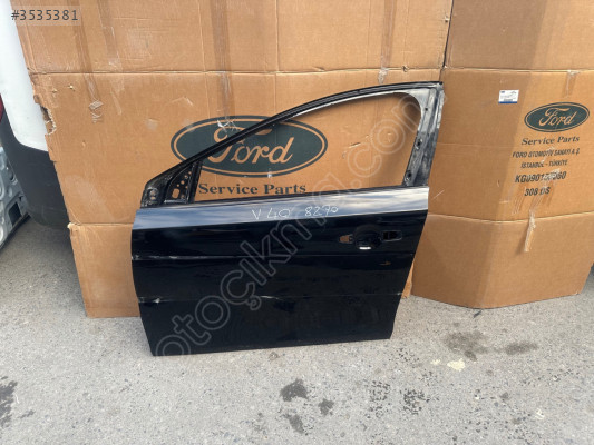 Volvo v40 sol ön kapı siyah