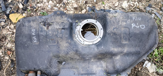 Kia Rio Yakıt Deposu