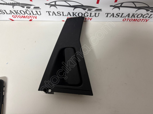 RENAULT CLİO 4 SW SAĞ ARKA KAPI KOLU ORJİNAL