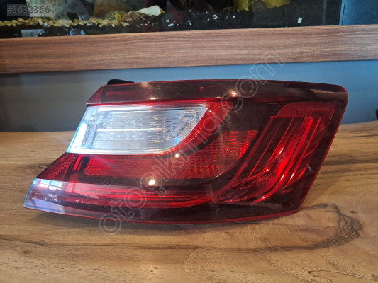 RENAULT MEGANE 4 SAĞ DIŞ STOP 265507297R