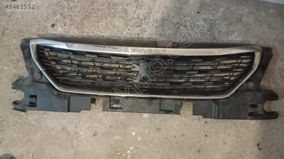 Peugeot 301 Ön Panjur Nikelajlı 16- 9816027280 orjinal çıkma