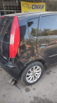 MİTSUBİSH COLT SAĞ ARKA ÇAMURLUK