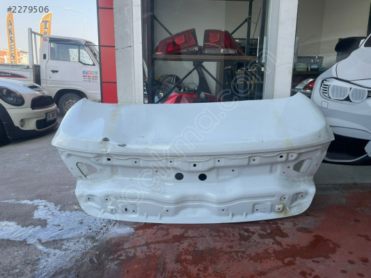RENAULT MEGANE 4 SEDAN BAGAJ KAPAĞI ORJİNAL