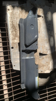 8K0807081D 2013-2016 audi a4 ön panel üst kaplama