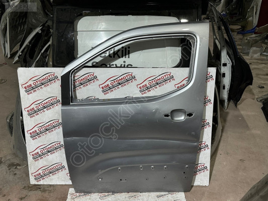 TOYOTA PROACE CITY GRİ SOL ÖN KAPI ORJINAL