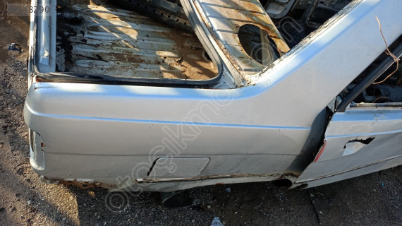 renault R9 sağ arka çamurluk çeyrek