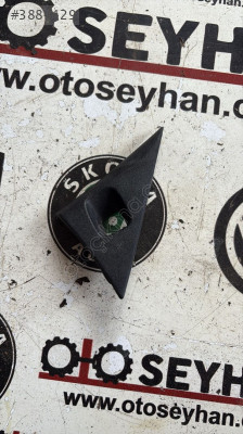 toyota corolla efsane kasa sol ayna iç kapağı