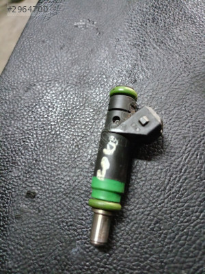 98MF 9F  593 BB Ford focus 1 1.6-16 valf enjeksiyon çikma orjinal