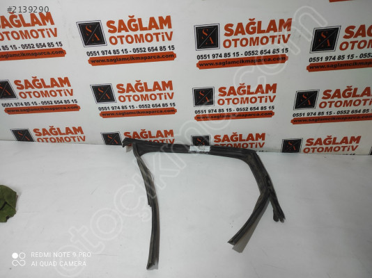 AUDİ A3 ÇIKMA SOL ARKA KAPI CAM ÇERÇEVESİ OEM; 8V4839439B
